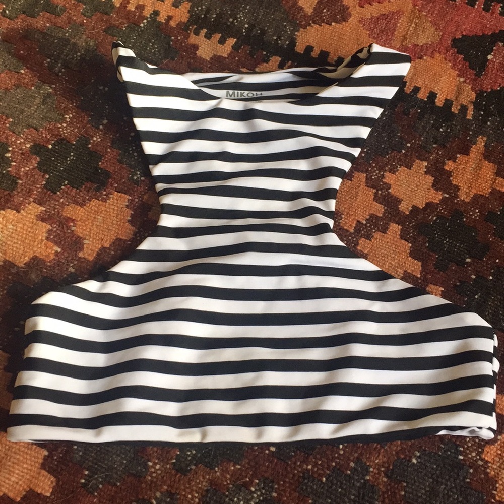 Mikoh Barbados Black + White top XS